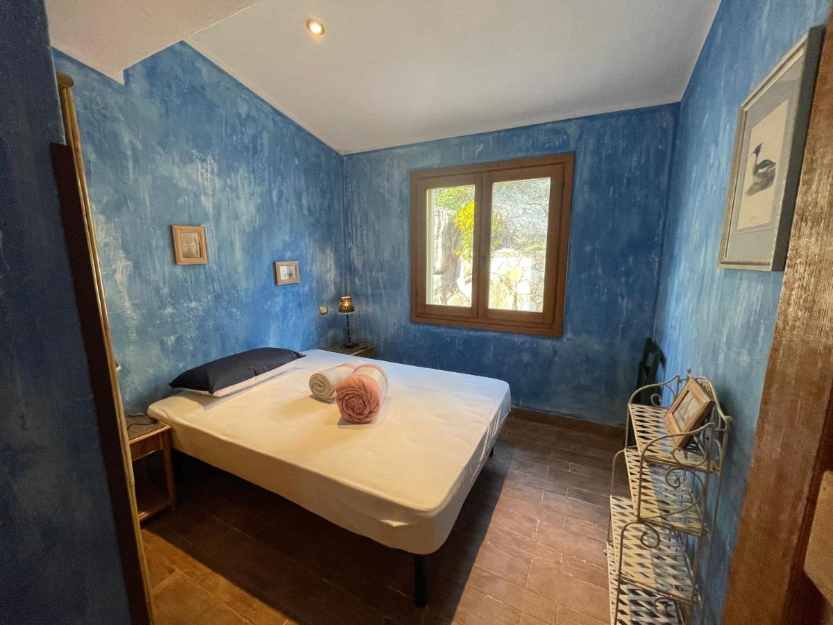 Villa Rocce Rosse Коста-Парадисо Экстерьер фото