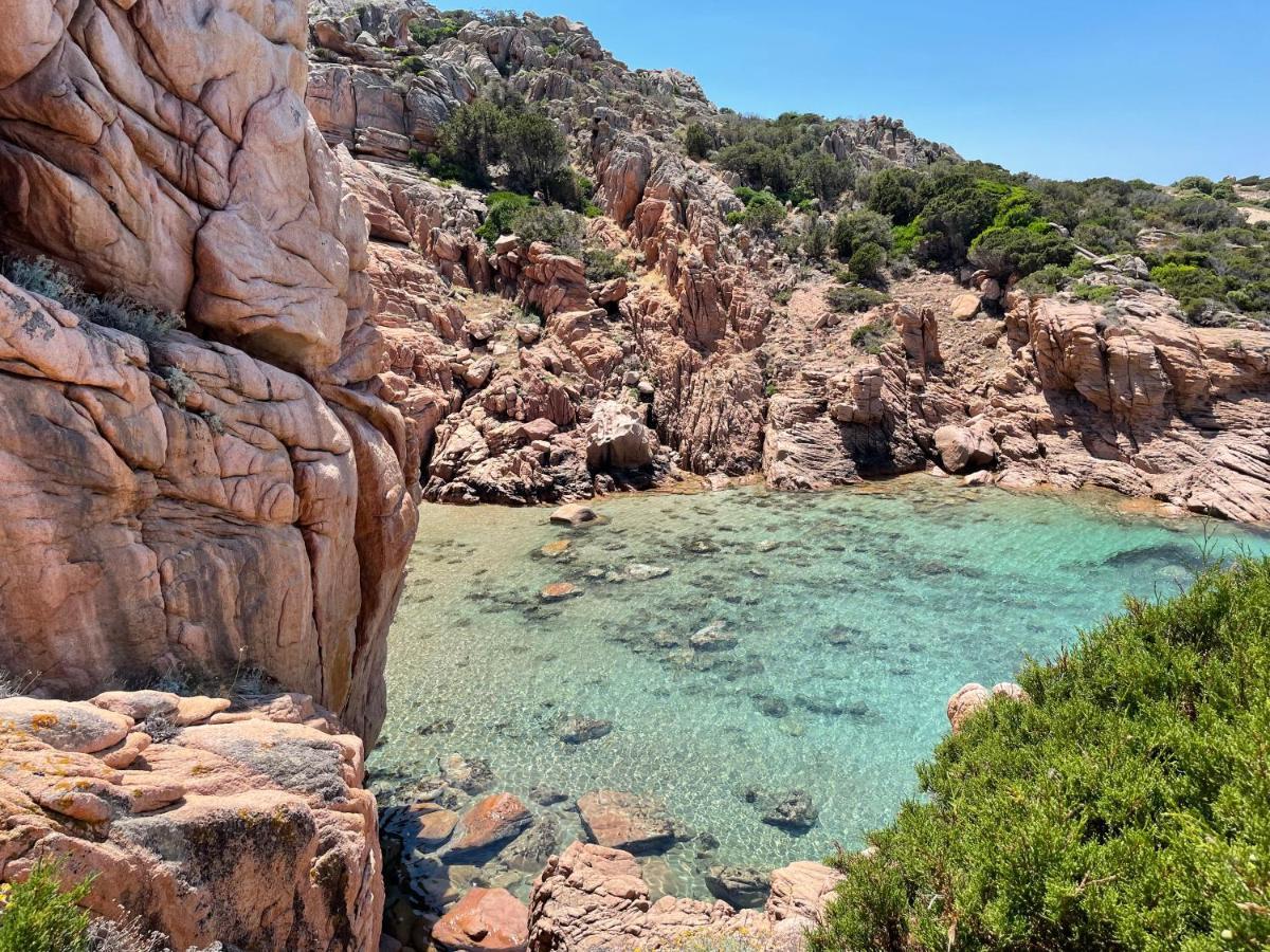 Villa Rocce Rosse Коста-Парадисо Экстерьер фото