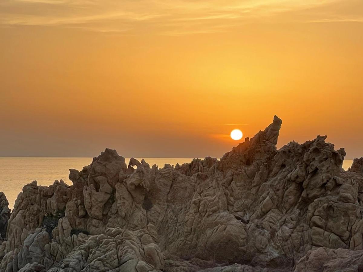 Villa Rocce Rosse Коста-Парадисо Экстерьер фото