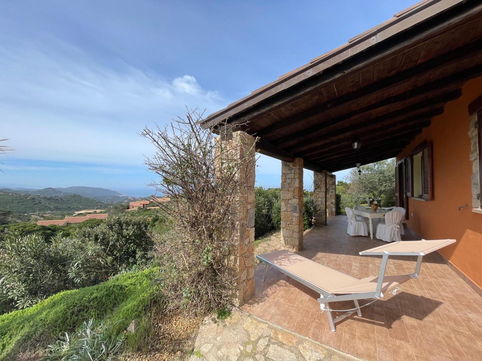 Villa Rocce Rosse Коста-Парадисо Экстерьер фото